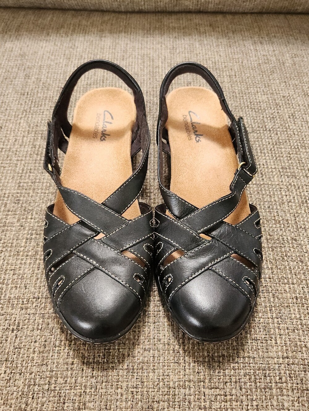 Clark Elizabelle Sea Black Strapy Fisherman Style Sandals Size 5.5